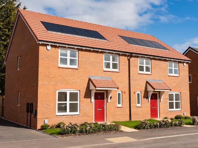 4 bedroom semi detached house for sale