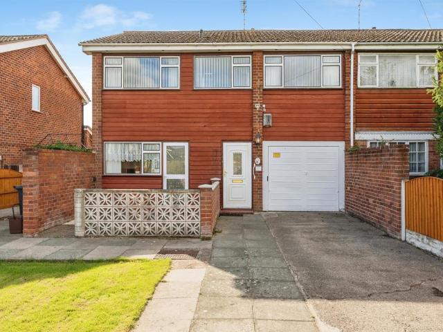 4 bedroom semi detached house for sale