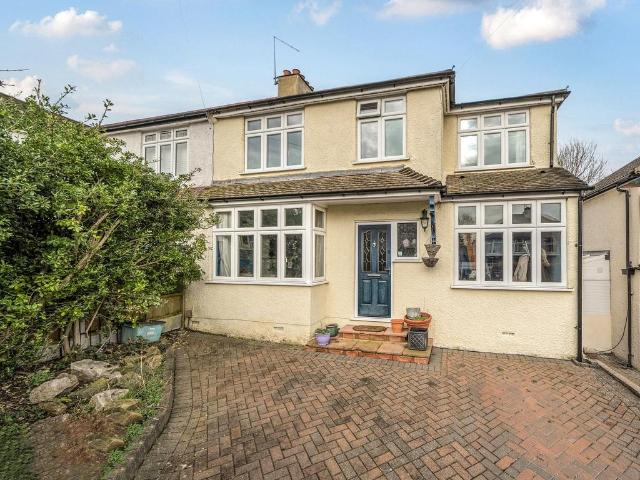 4 bedroom semi detached house for sale