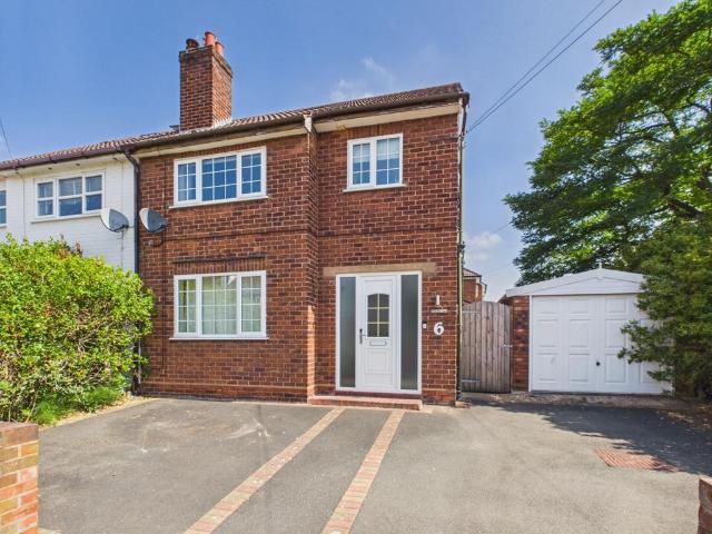 4 bedroom semi detached house for sale
