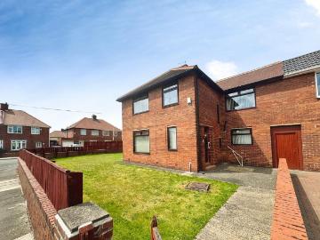 4 bedroom semi detached house for sale