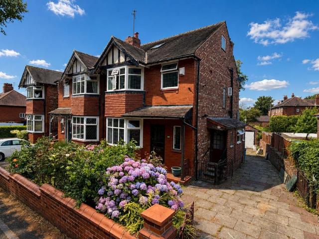 4 bedroom semi detached house for sale