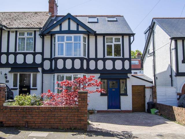 4 bedroom semi detached house for sale