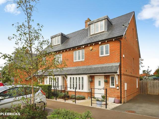 4 bedroom semi detached house for sale