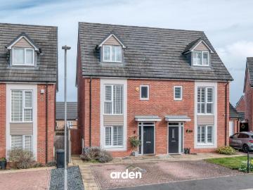 4 bedroom semi detached house for sale