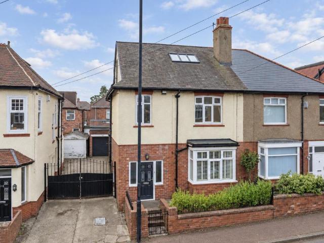 4 bedroom semi detached house for sale