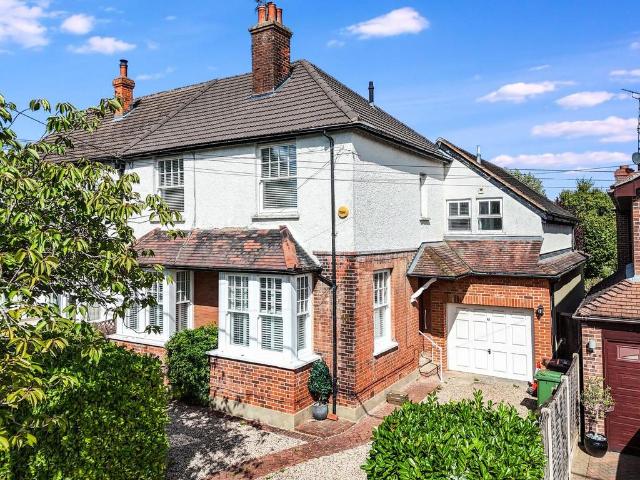 4 bedroom semi detached house for sale