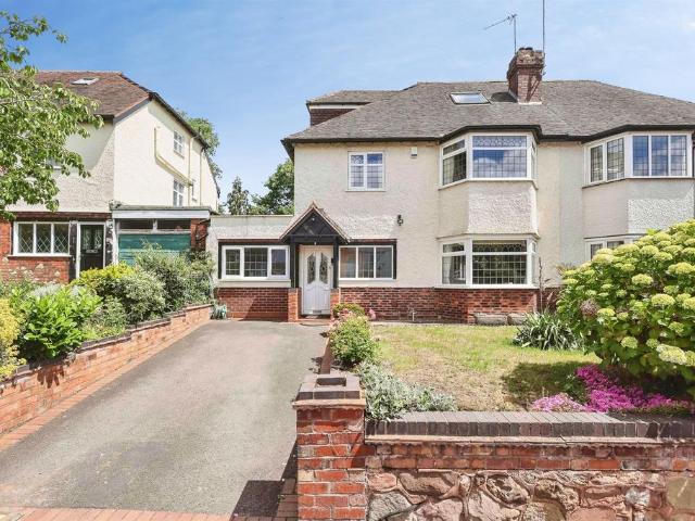 4 bedroom semi detached house for sale