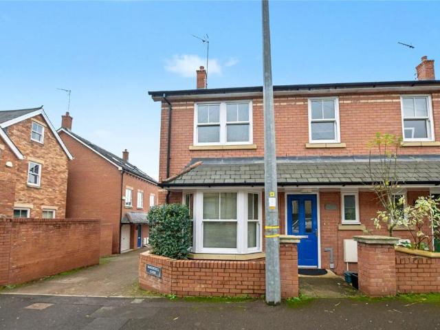 4 bedroom semi detached house for sale