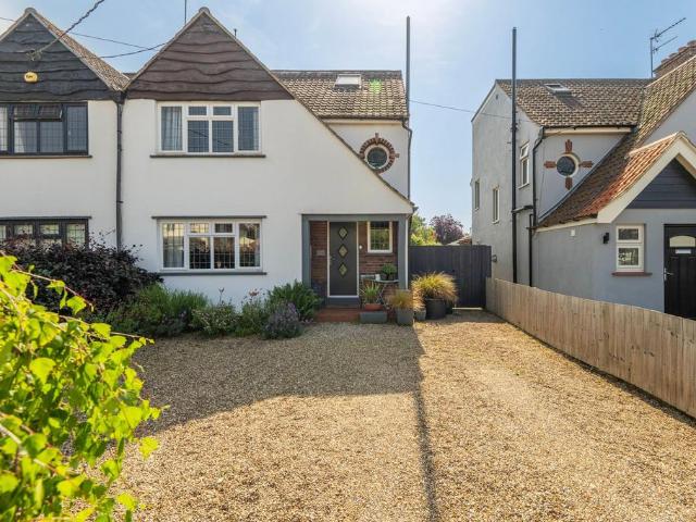 4 bedroom semi detached house for sale