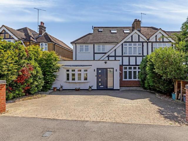 4 bedroom semi detached house for sale