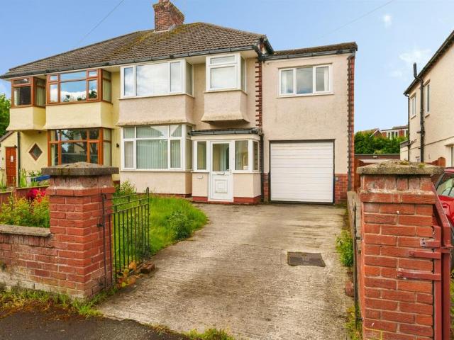 4 bedroom semi detached house for sale