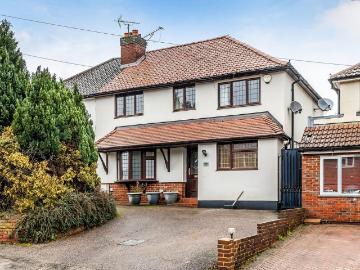 4 bedroom semi detached house for sale