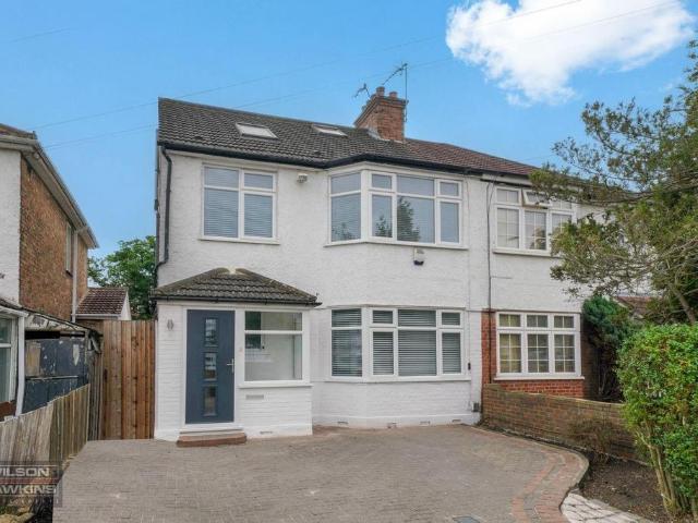 4 bedroom semi detached house for sale