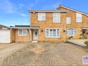 4 bedroom semi detached house for sale