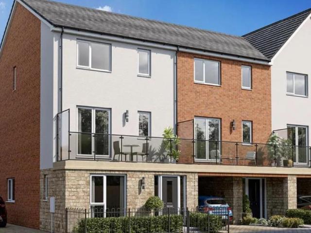 4 bedroom semi detached house for sale