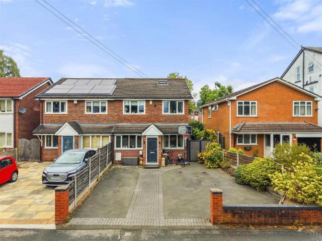 4 bedroom semi detached house for sale
