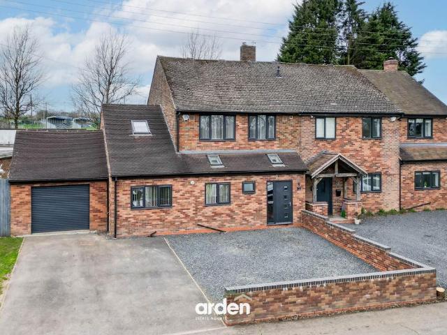 4 bedroom semi detached house for sale