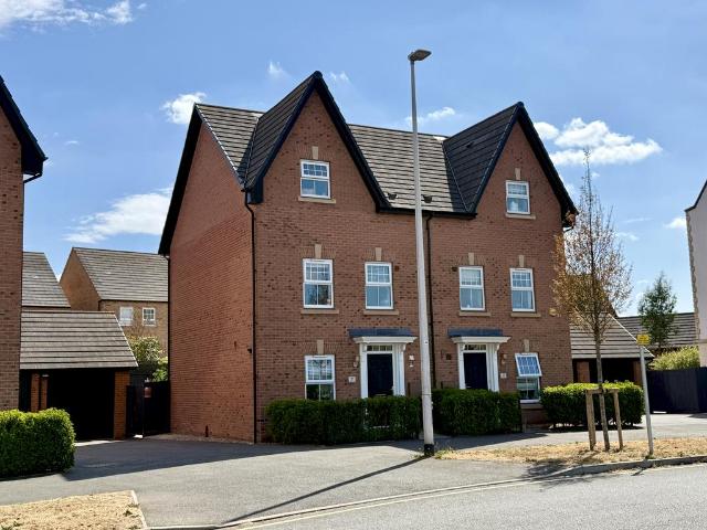 4 bedroom semi detached house for sale