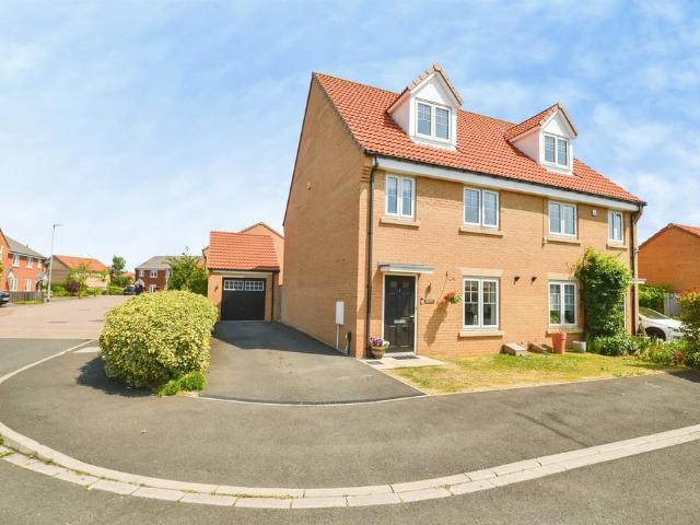 4 bedroom semi detached house for sale