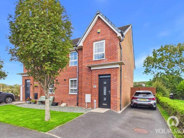 4 bedroom semi detached house for sale