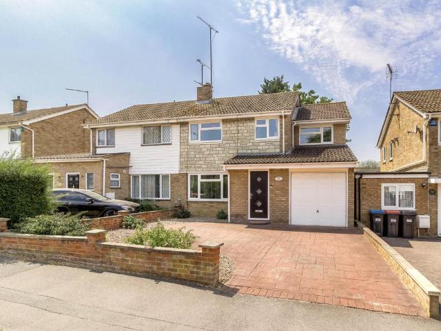4 bedroom semi detached house for sale