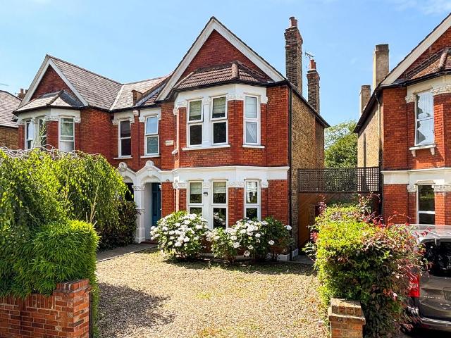4 bedroom semi detached house for sale