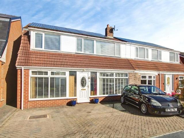 4 bedroom semi detached house for sale