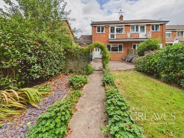 4 bedroom semi detached house for sale