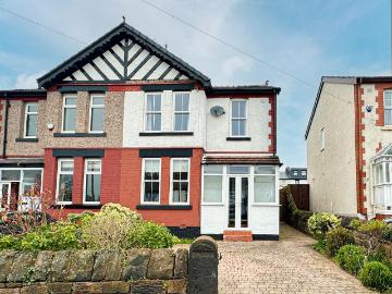 4 bedroom semi detached house for sale