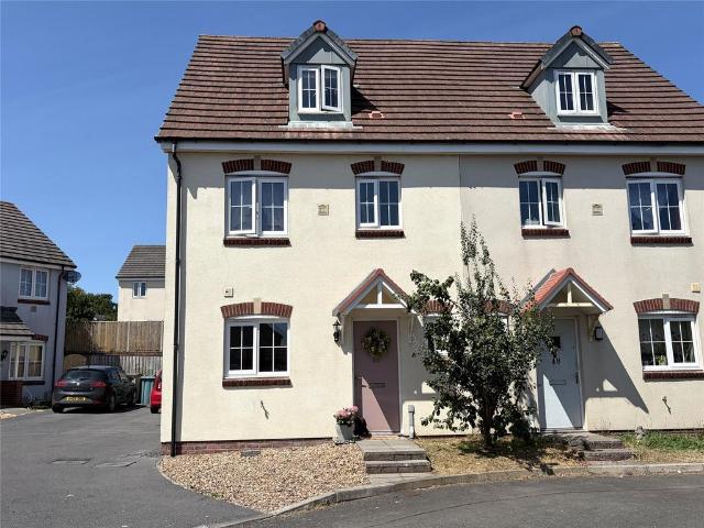 4 bedroom semi detached house for sale