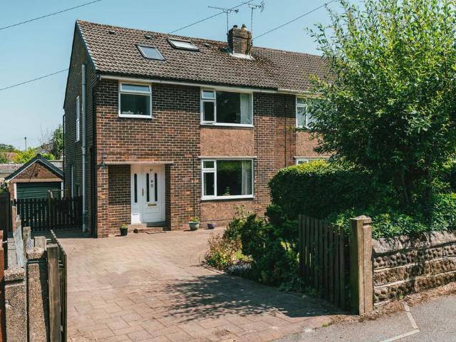 4 bedroom semi detached house for sale