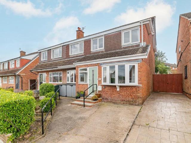 4 bedroom semi detached house for sale