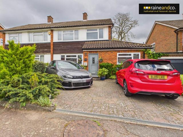 4 bedroom semi detached house for sale