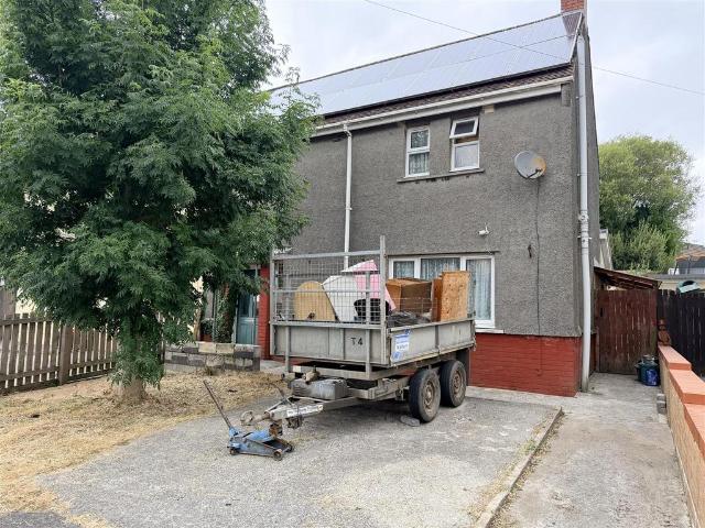 4 bedroom semi detached house for sale