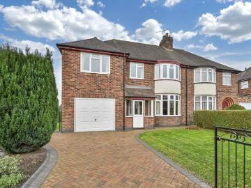 4 bedroom semi detached house for sale