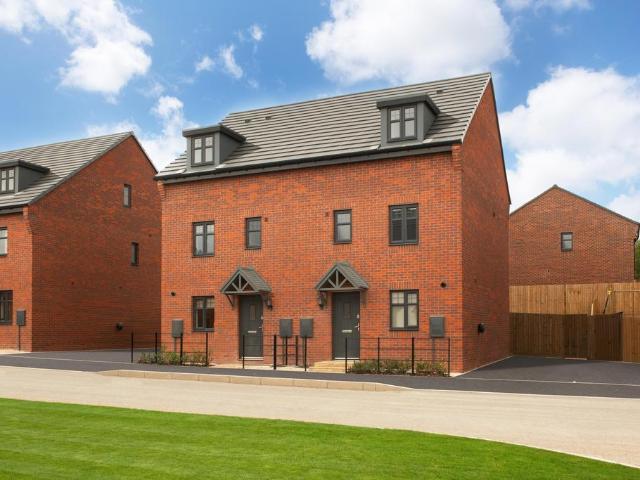 4 bedroom semi detached house for sale