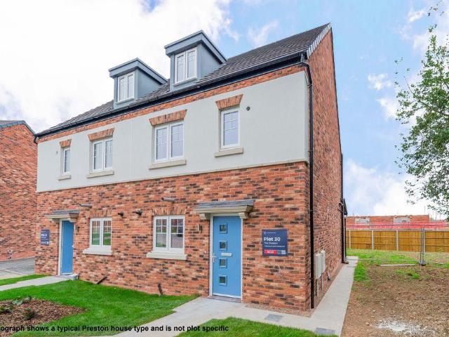 4 bedroom semi detached house for sale