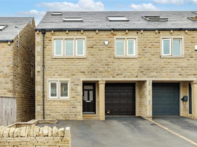 4 bedroom semi detached house for sale