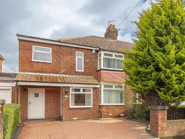 4 bedroom semi detached house for sale