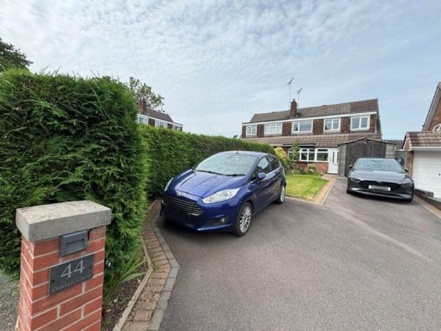 4 bedroom semi detached house for sale