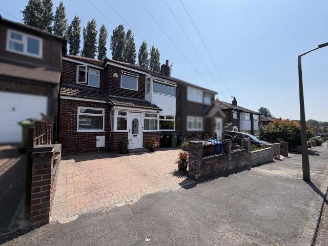 4 bedroom semi detached house for sale