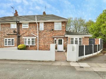 House for sale in Stoneycroft Liverpool - Garden