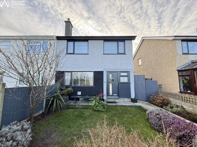 4 bedroom semi detached house for sale