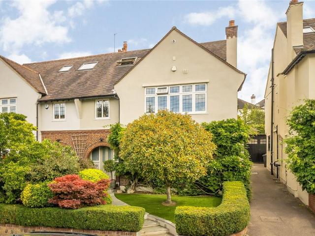 4 bedroom semi detached house for sale