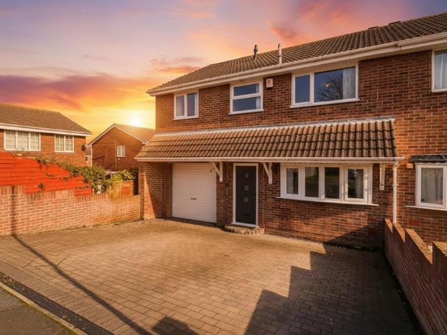 4 bedroom semi detached house for sale