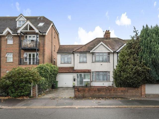 4 bedroom semi detached house for sale