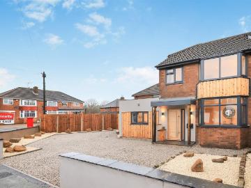 4 bedroom semi detached house for sale
