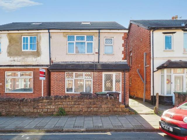 4 bedroom semi detached house for sale