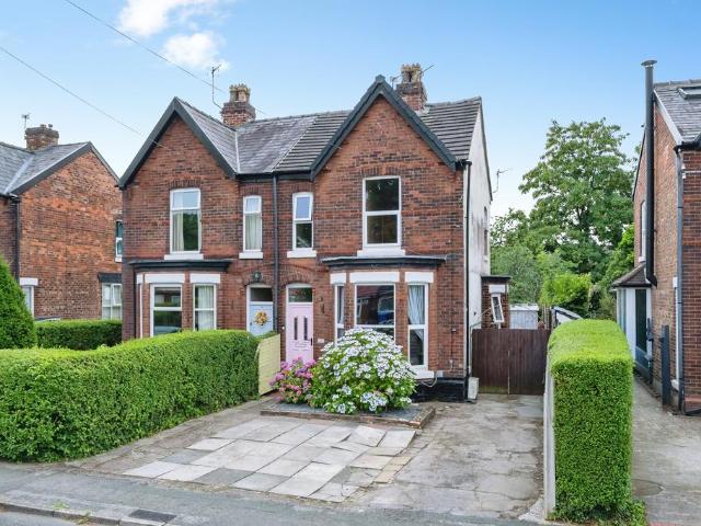 4 bedroom semi detached house for sale